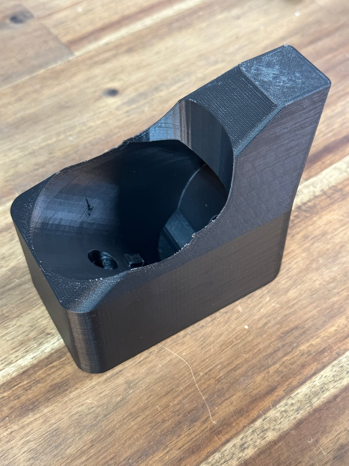 Support pour prise de recharge Tesla CCS2 – fixation murale