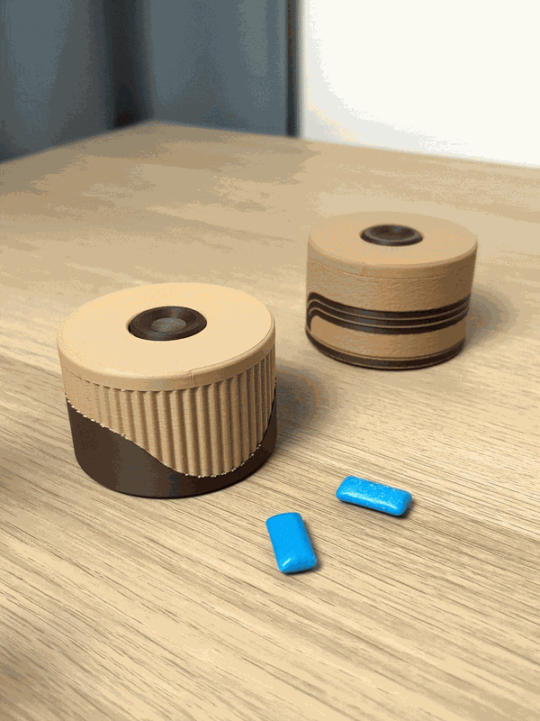Distributeur de chewing-gums et pilulier – boîte compacte