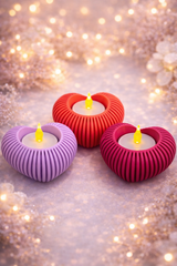 Photophore en forme de cœur violet strié avec bougie LED incluse