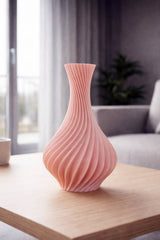 Vase spirale rose élégant de 20 cm de haut aux rainures torsadées modernes