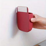 Détail du passage de câble sur un support de téléphone monté