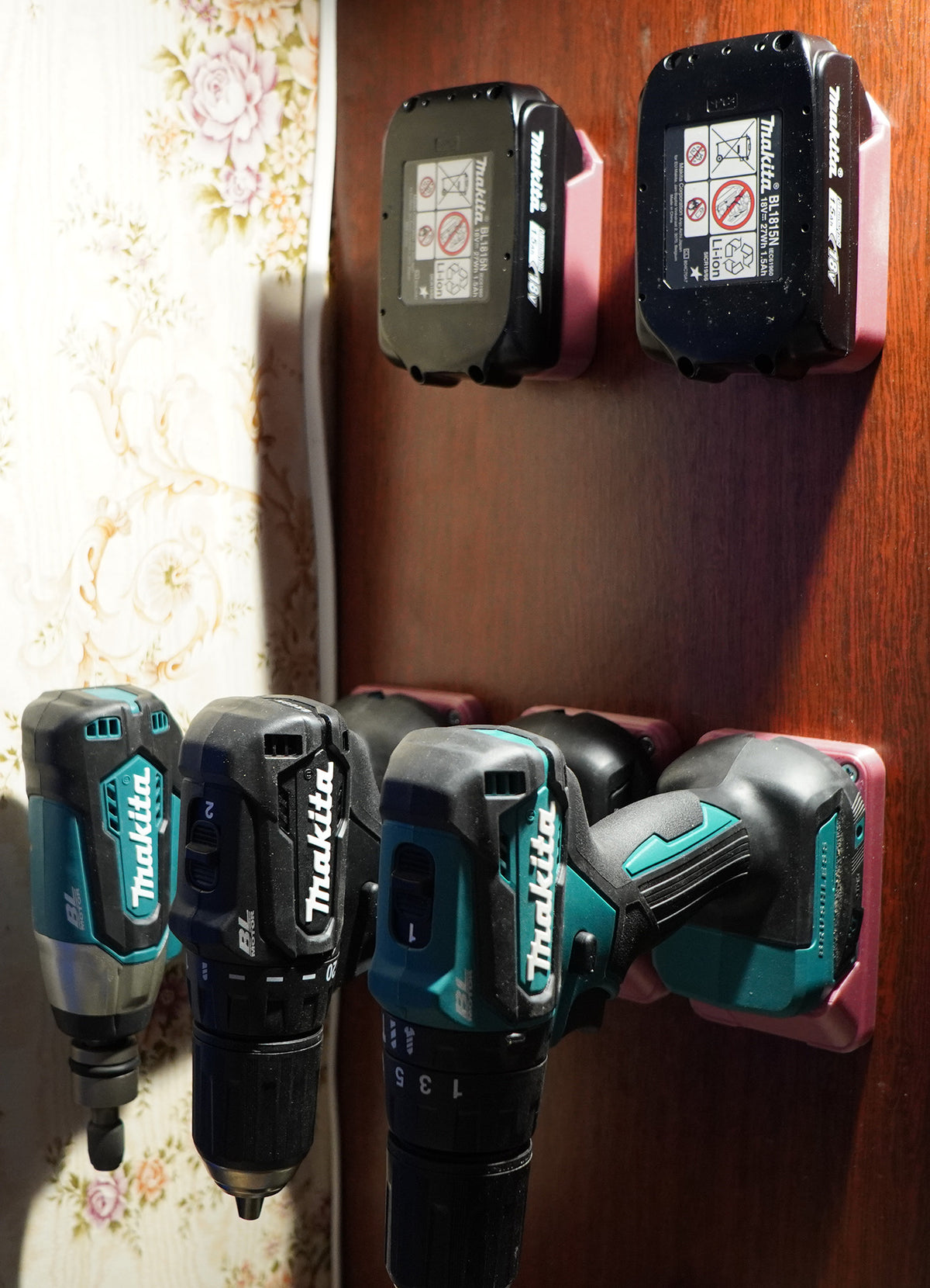 Support mural Makita pour batteries et outils, LXT 18 V/14,4 V