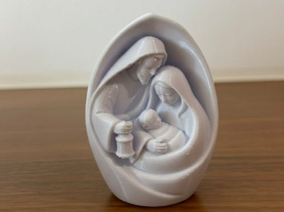 Crèche avec la Sainte Famille – figurine minimaliste