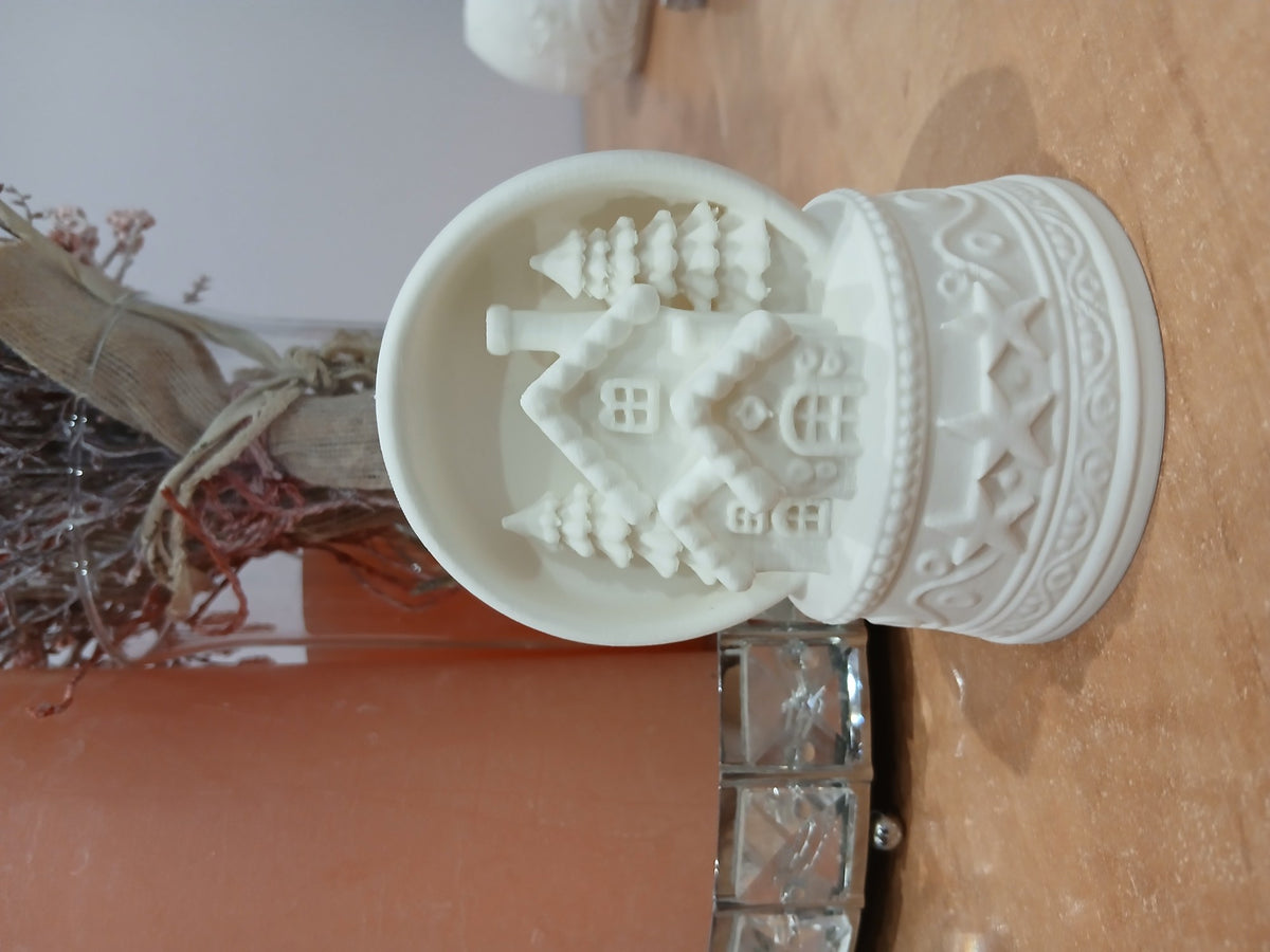 Maison de Noël pour bougie chauffe-plat – maison d'hiver dans une boule à neige
