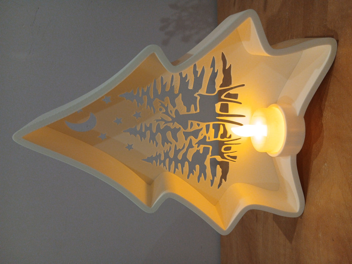 Photophore sapin de Noël avec scène de forêt et rennes