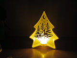 Photophore sapin de Noël avec scène de forêt et rennes