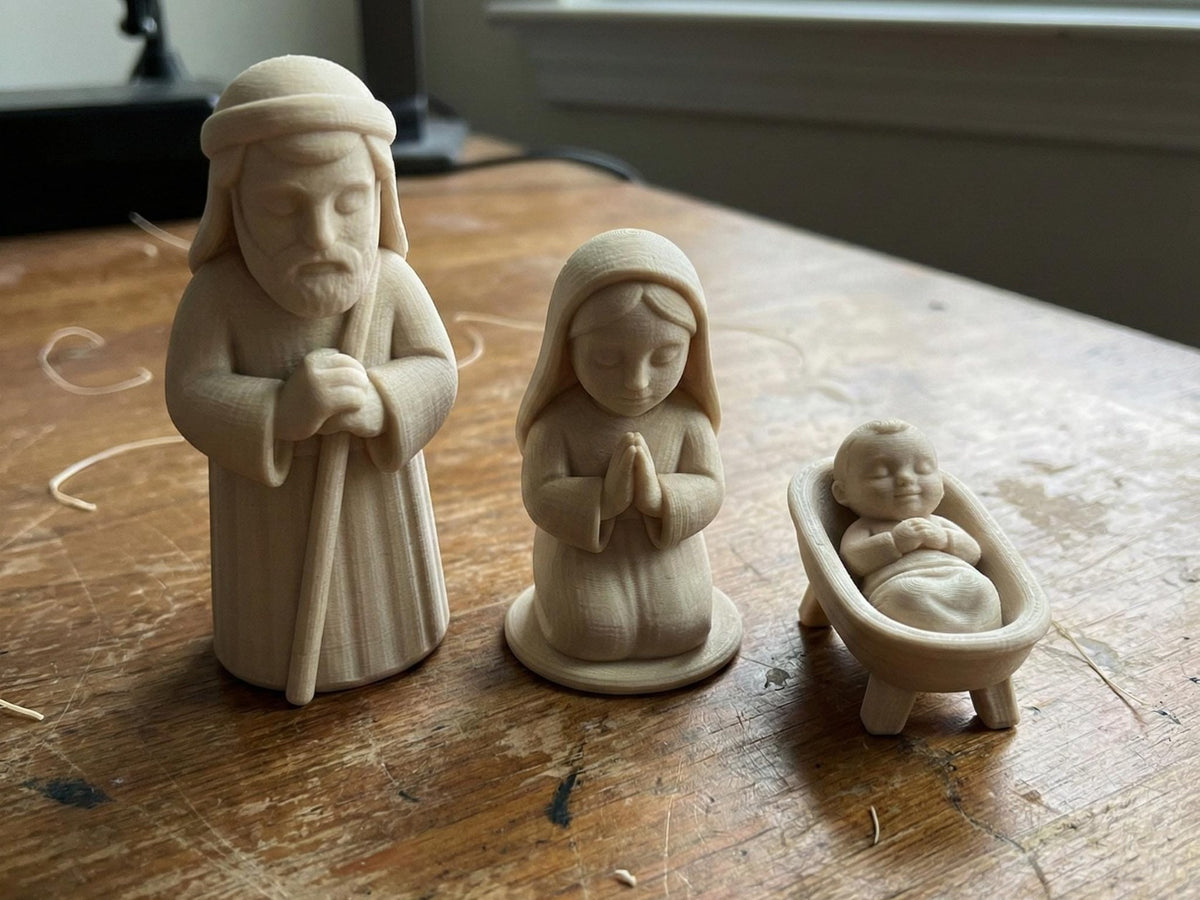 Crèche avec Joseph, Marie et l'Enfant Jésus