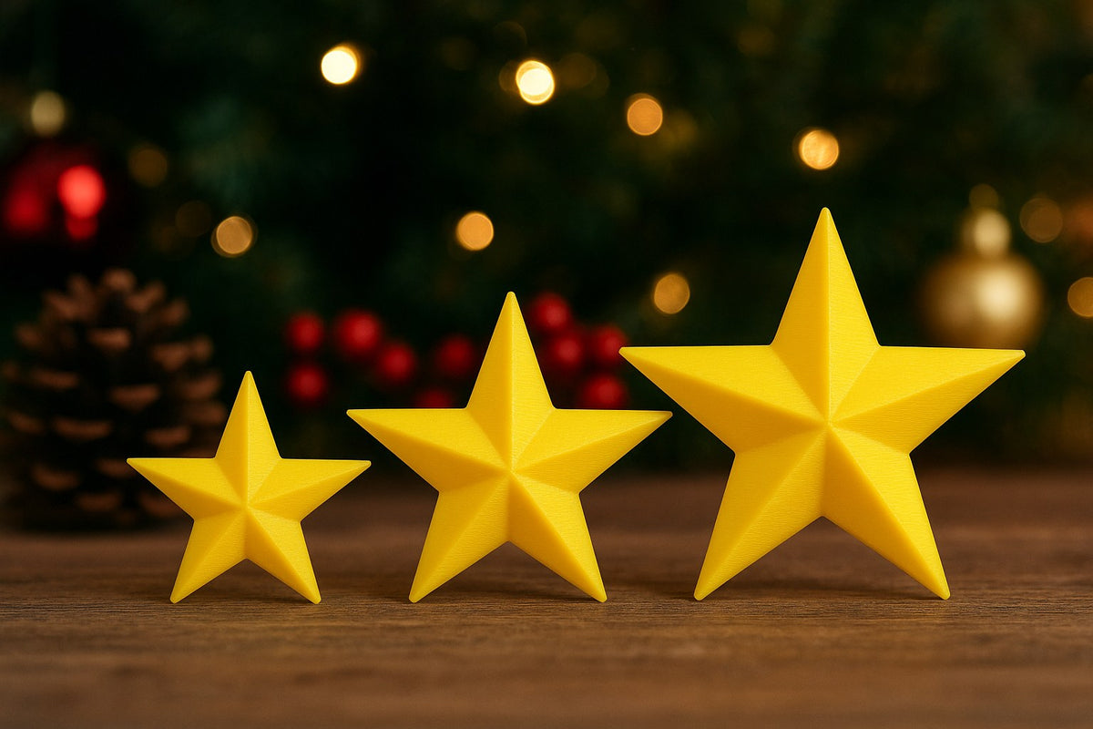 Trois étoiles de Noël de 3, 4 et 5 cm