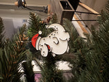 Petit dinosaure en décoration de sapin