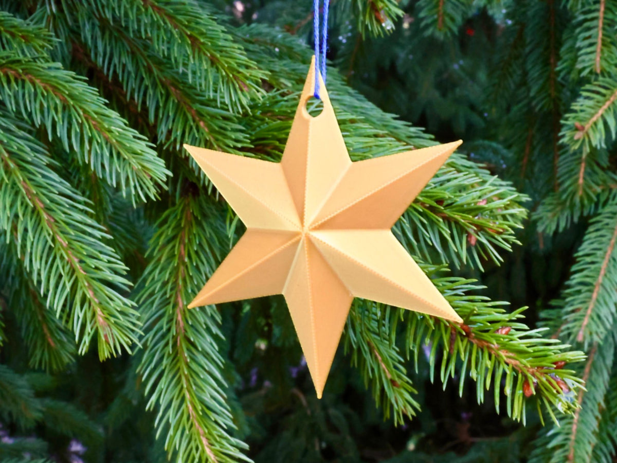 Étoile à six branches en décoration de sapin