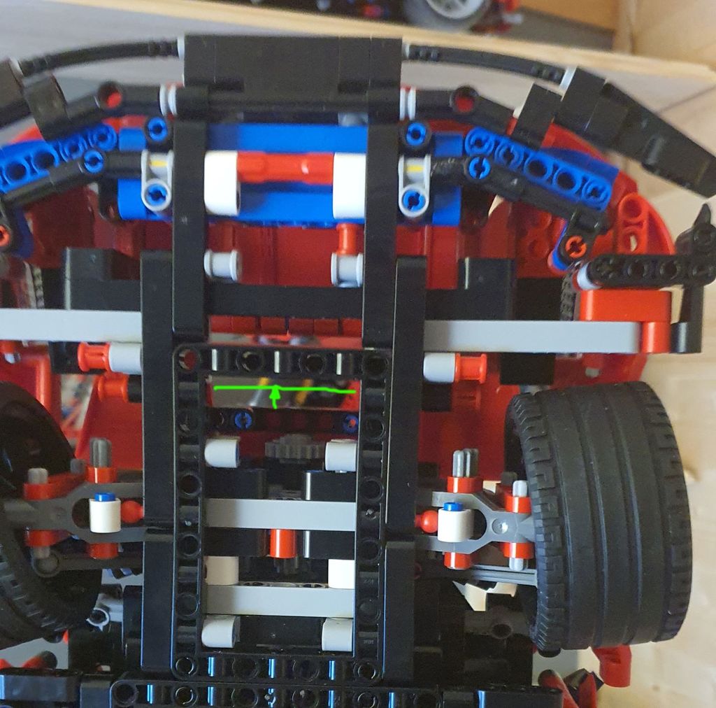 Crochet mural pour LEGO 42125 Ferrari – exposée à la verticale