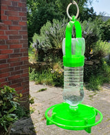 Abreuvoir avec perchoir et support de bouteille pour les oiseaux du jardin