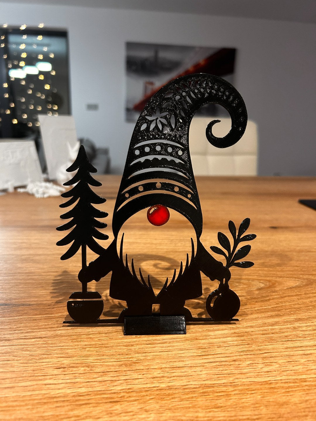 Figurine plate de lutin de Noël sur pied