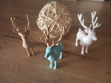 Figurine de renne de Noël aux bois élégants