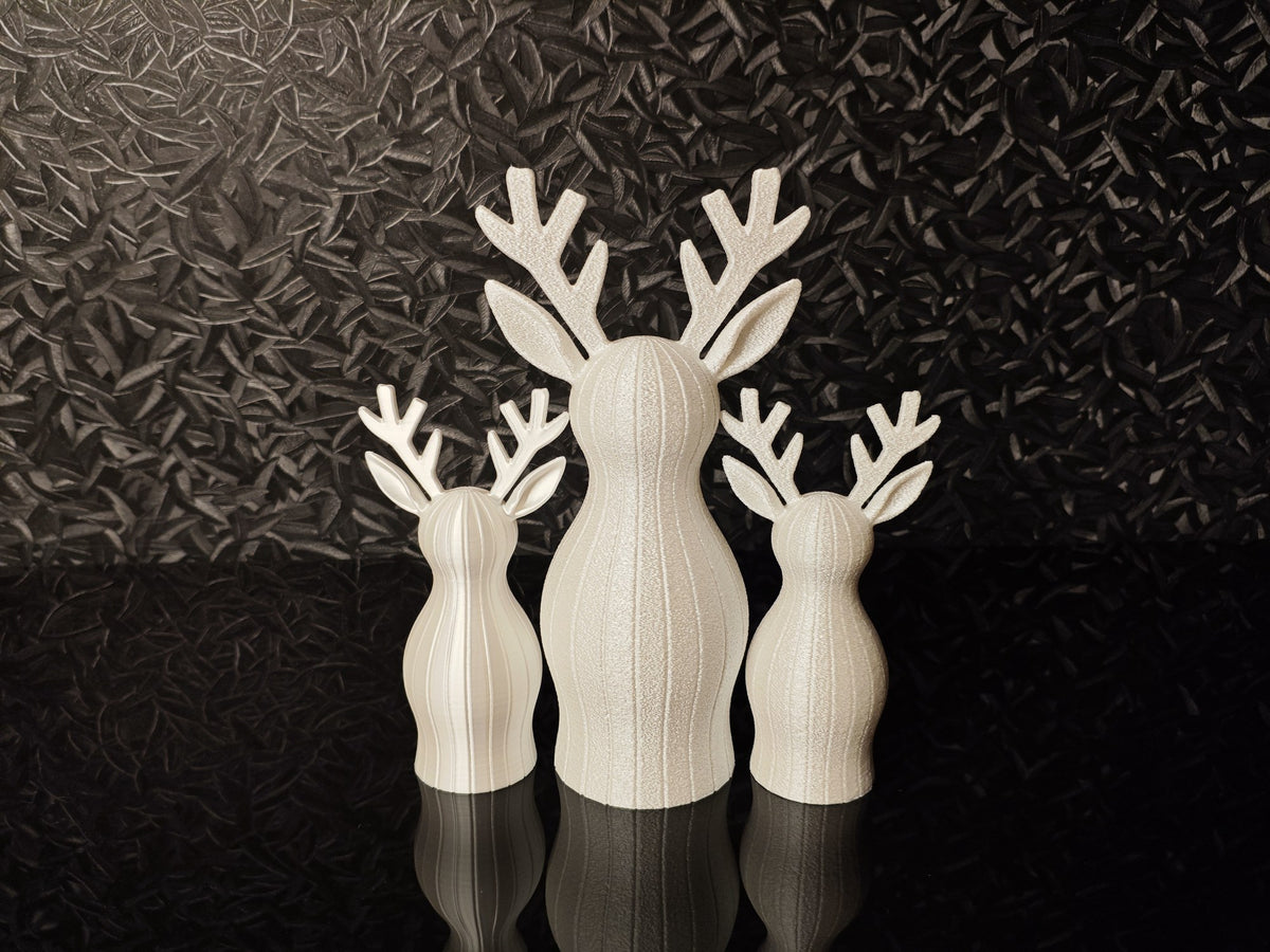 Figurine de renne à surface texturée et bougie LED