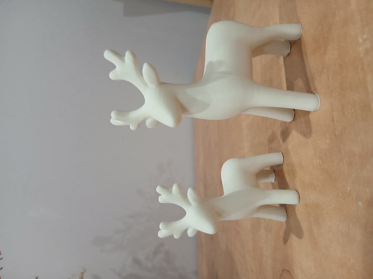 Figurine de renne minimaliste en 2 tailles