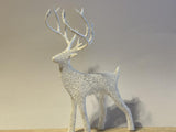Figurine de renne à motif Voronoï pour Noël