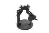 Sculpture de couple Puzzle Souls sur une étagère minimaliste aux tons neutres chauds