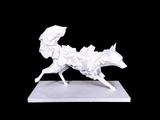 Gros plan des facettes nettes d'une figurine de renard low poly