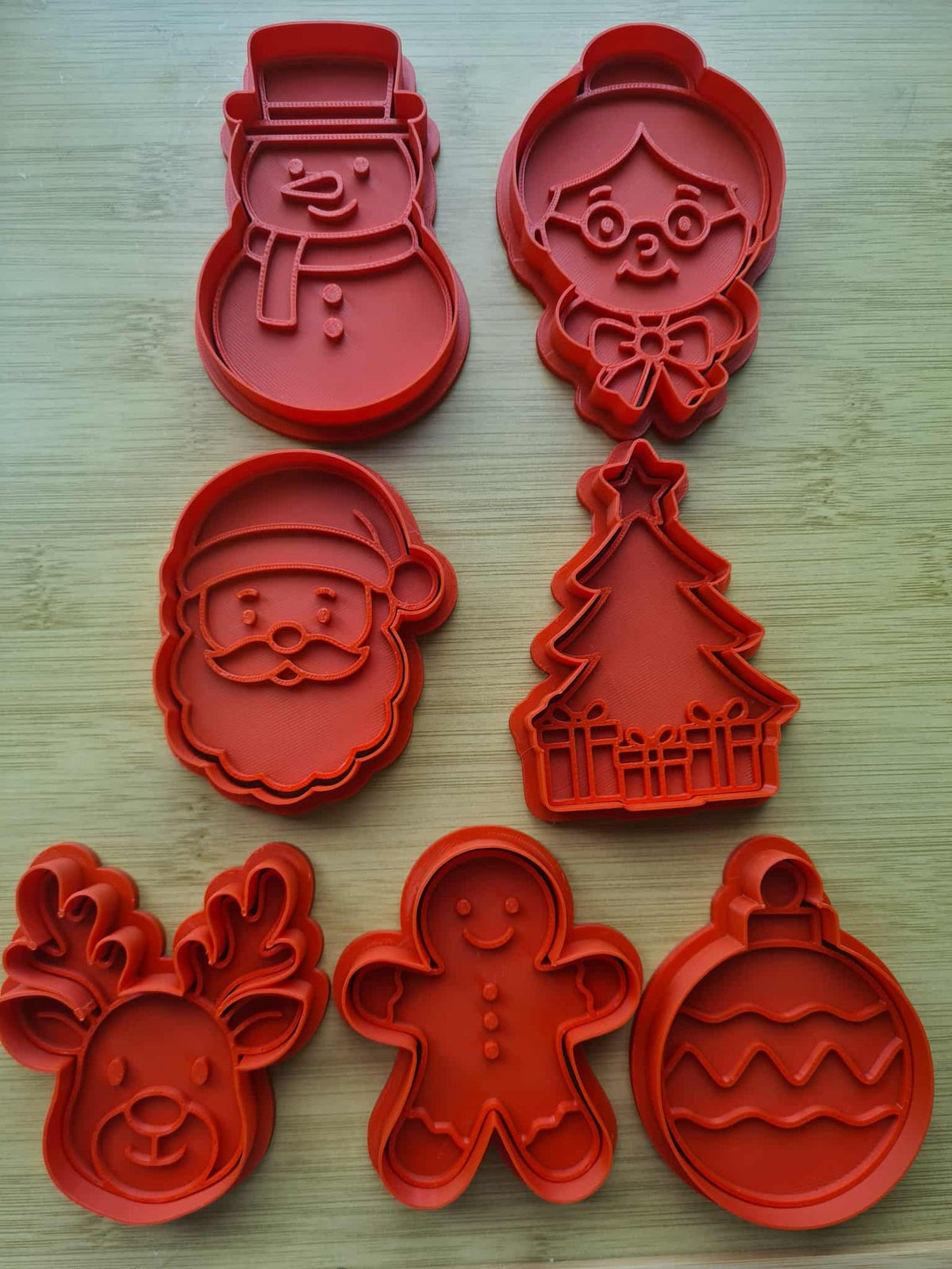 Emporte-pièces aux motifs de Noël traditionnels