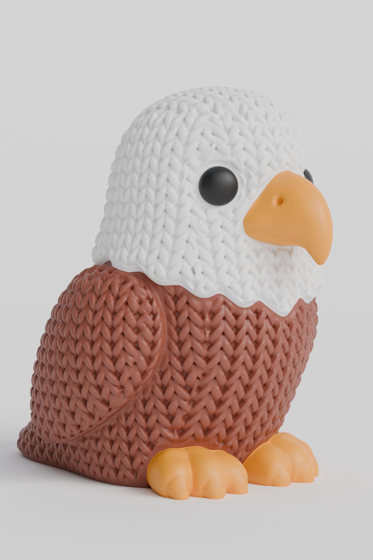 Figurine d'aigle tricoté sur une étagère en bois près de livres et d'une petite plante dans un salon scandinave