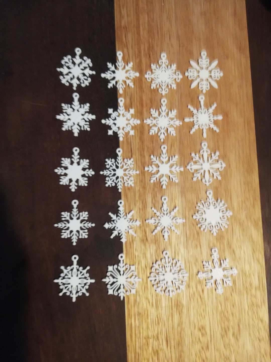 Lot de 20 flocons de neige différents