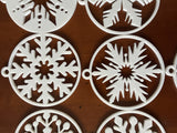 Flocons de neige pour le sapin, assortiment de flocons