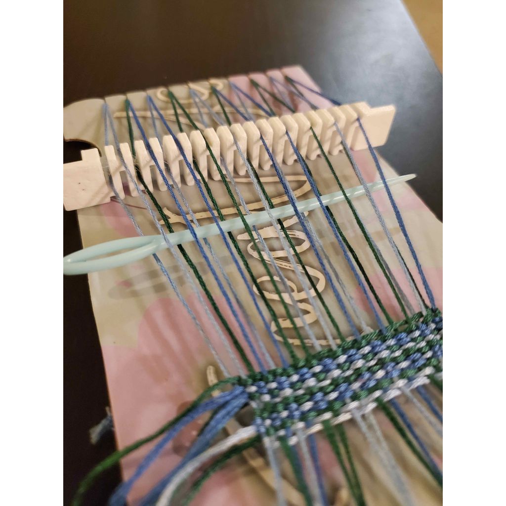 Mini bâton de lisse pour le tissage sur un métier en carton