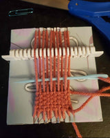 Mini bâton de lisse pour le tissage sur un métier en carton