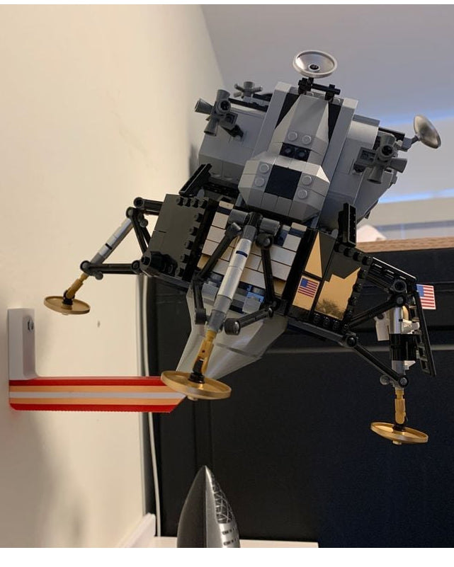 Support mural pour l'atterrisseur lunaire LEGO – présentoir incliné à 20°