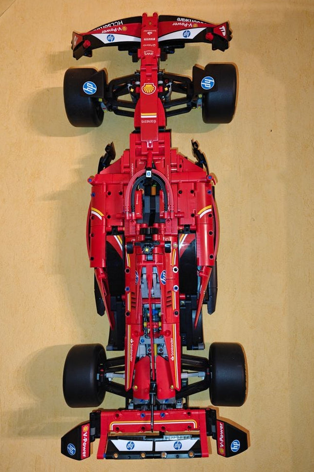 Support mural pour LEGO Technic 42207 Ferrari SF-24