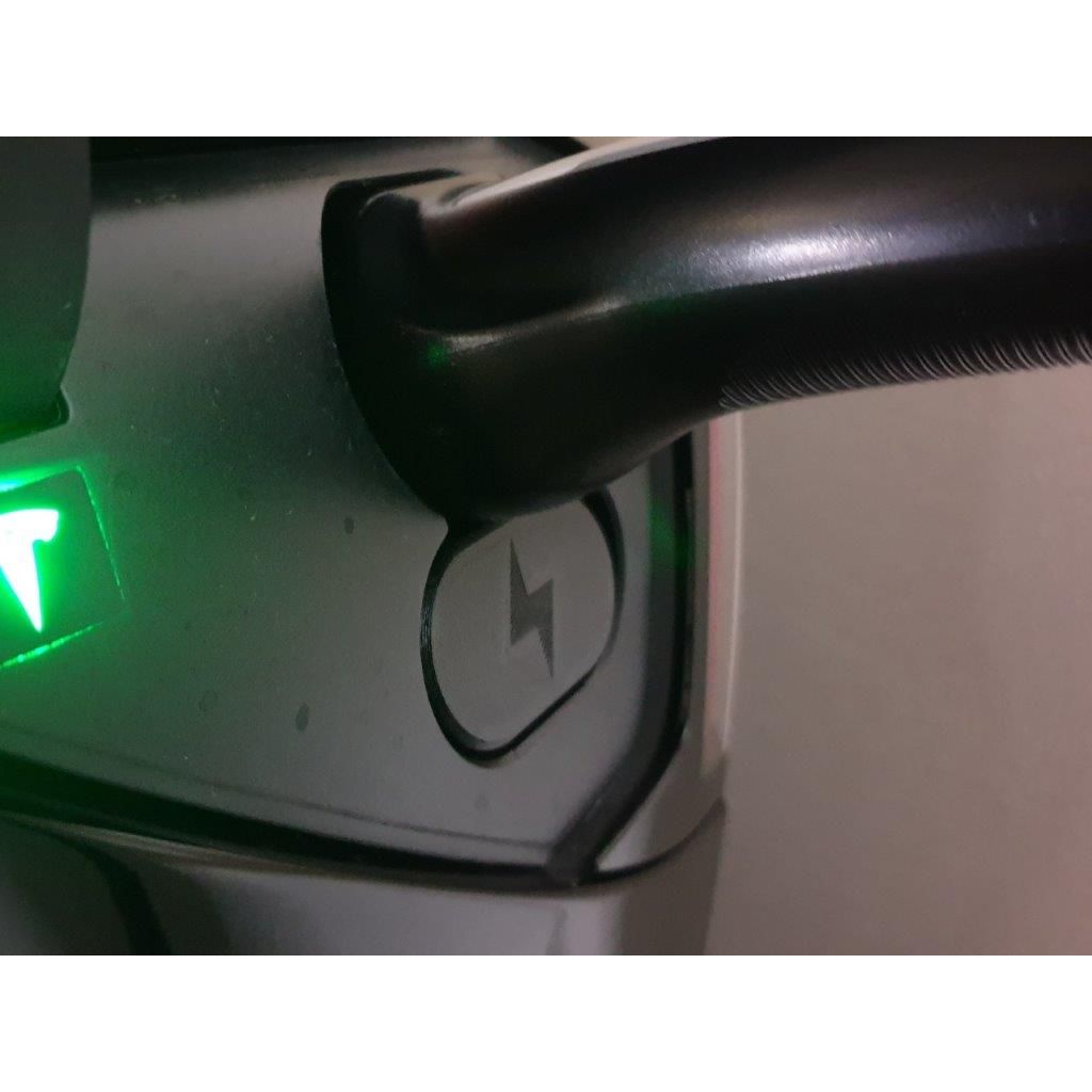 Cache de prise de recharge CCS pour Tesla Model 3