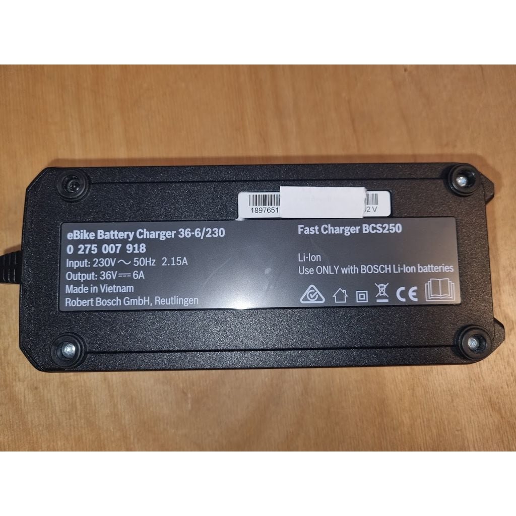 Support mural pour Bosch eBike FastCharger BCS250