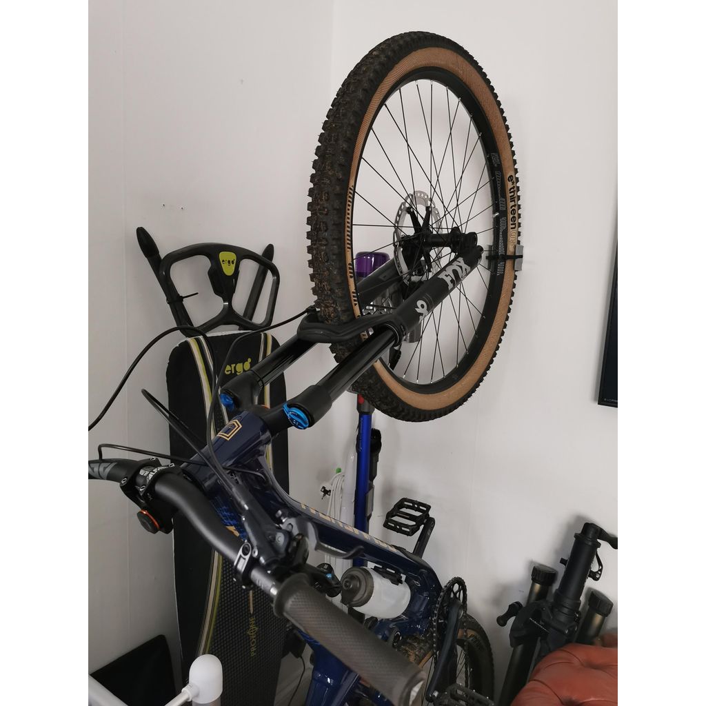 Support mural pour vélo à pneus VTT 2,35"