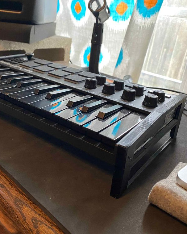 Support pour clavier AKAI MPK Mini – rehausse de 30 mm
