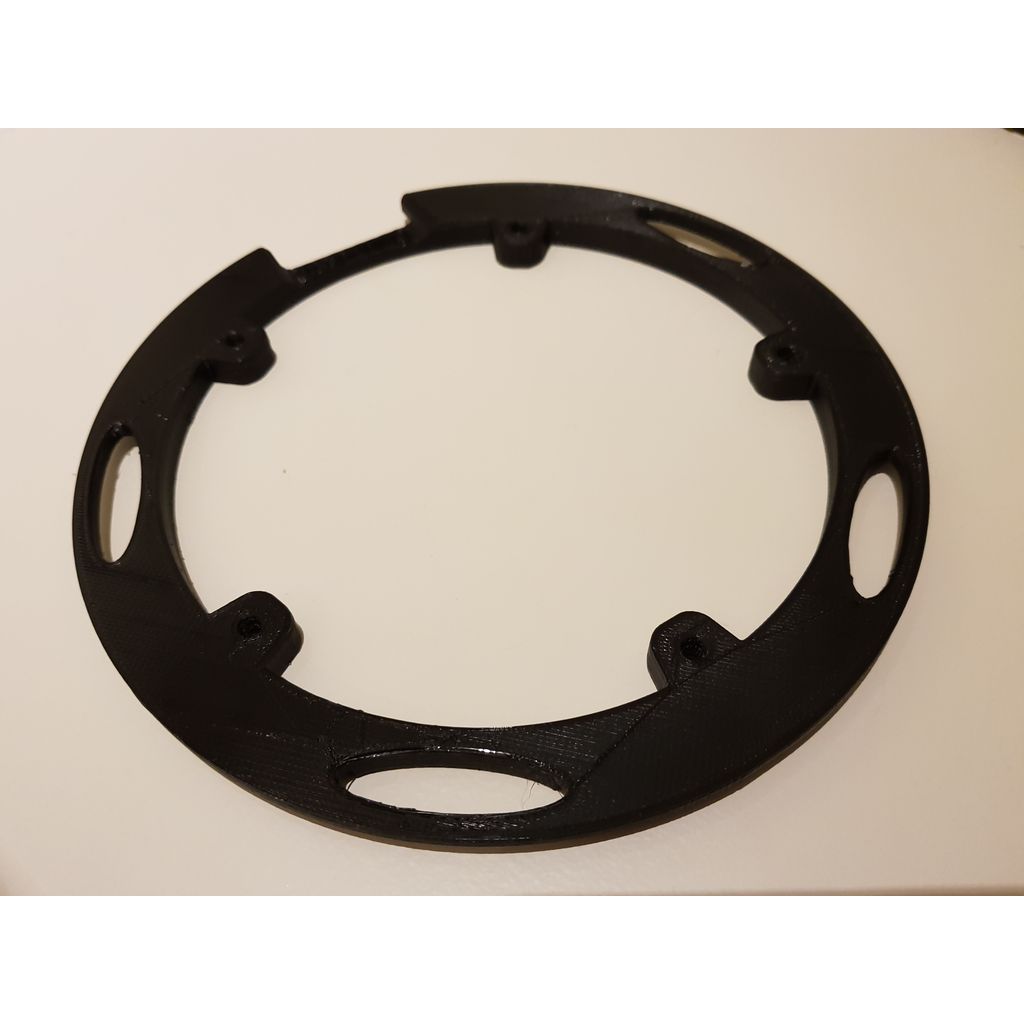 Protège-chaîne de vélo – fixation M4, entraxe de 79,6 mm