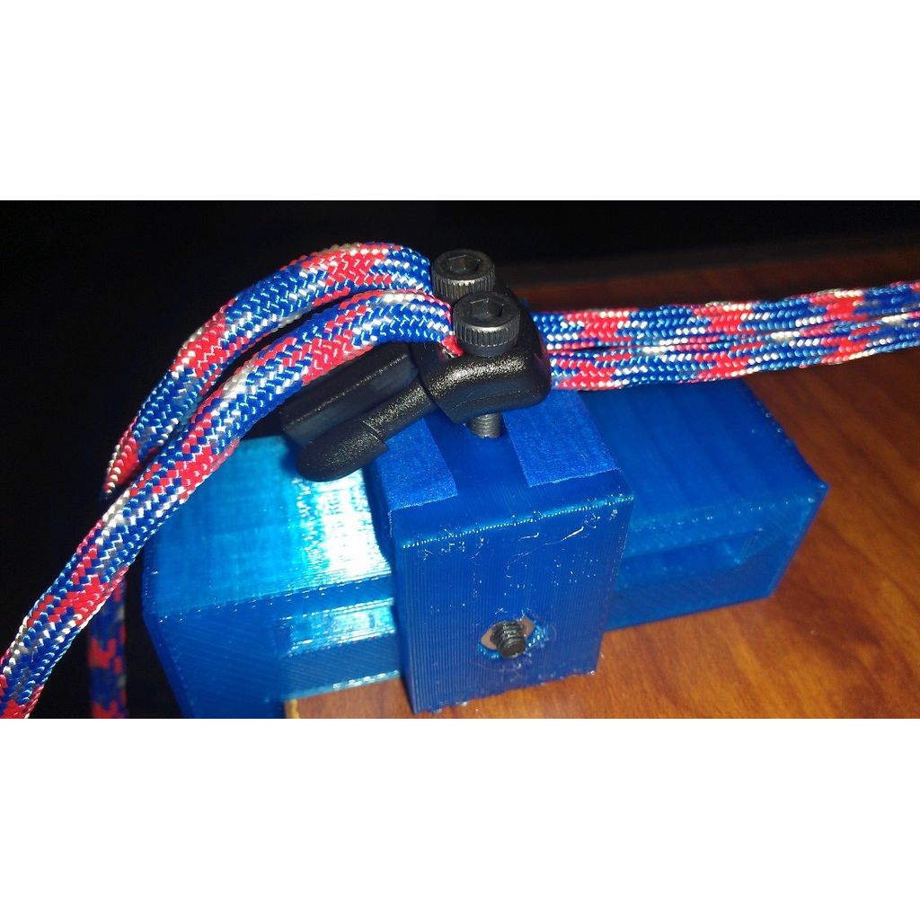Gabarit réglable pour bracelets en paracorde