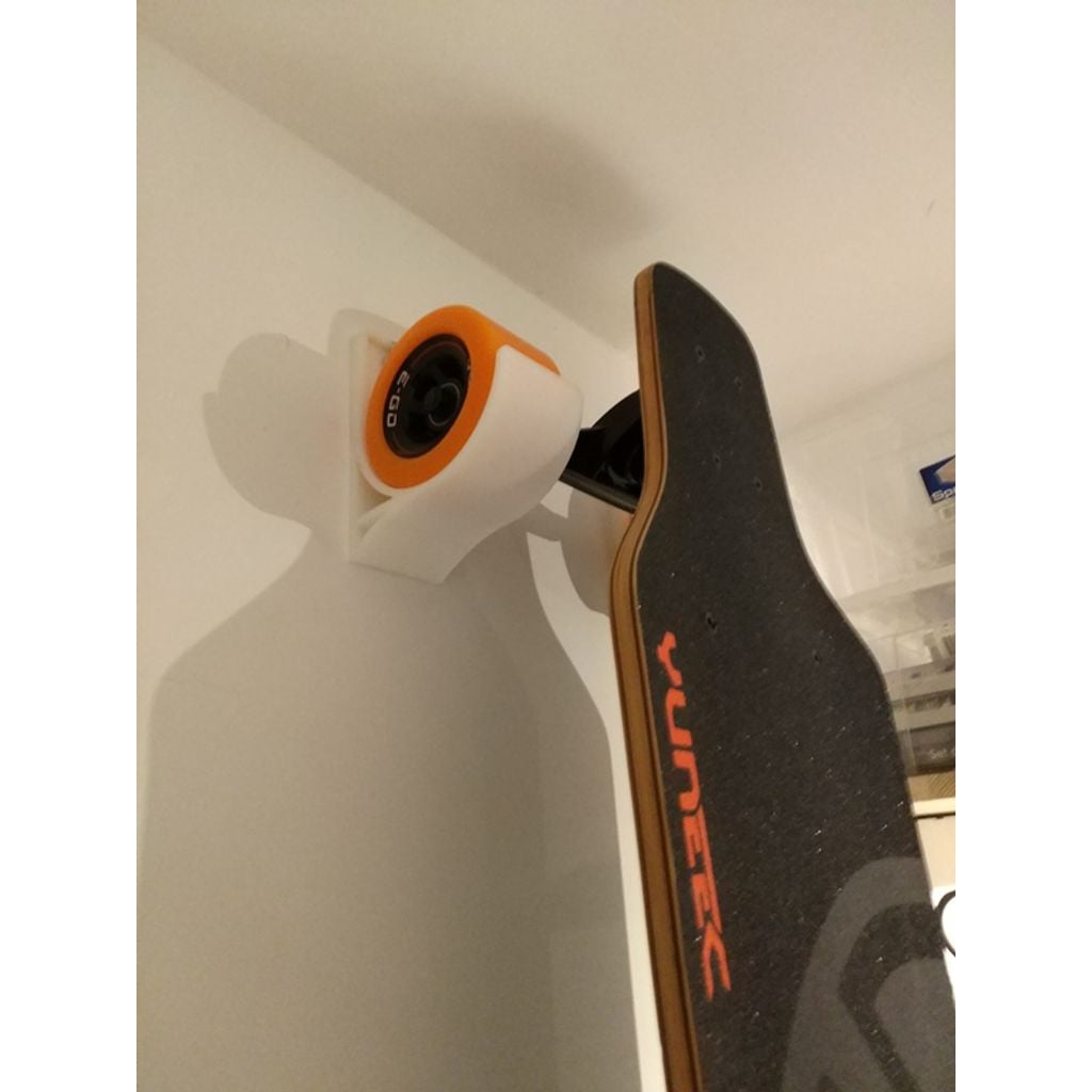 Support mural pour longboard et skateboard à roues de 90 mm