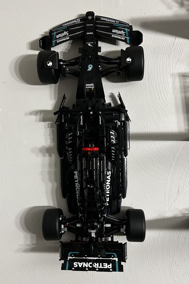 Support mural pour LEGO F1 W14 – exposez le set à la verticale