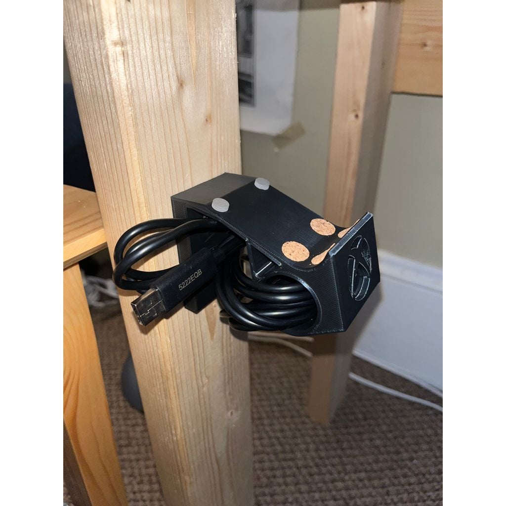 Support mural pour manette Xbox avec gestion des câbles