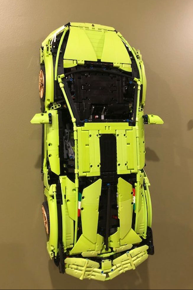 Support mural pour LEGO Technic Lamborghini