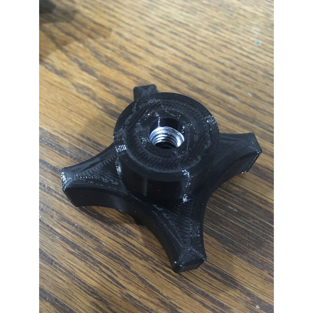 Bouton de capot de plateau de coupe Hustler Super-Z – pièce de rechange