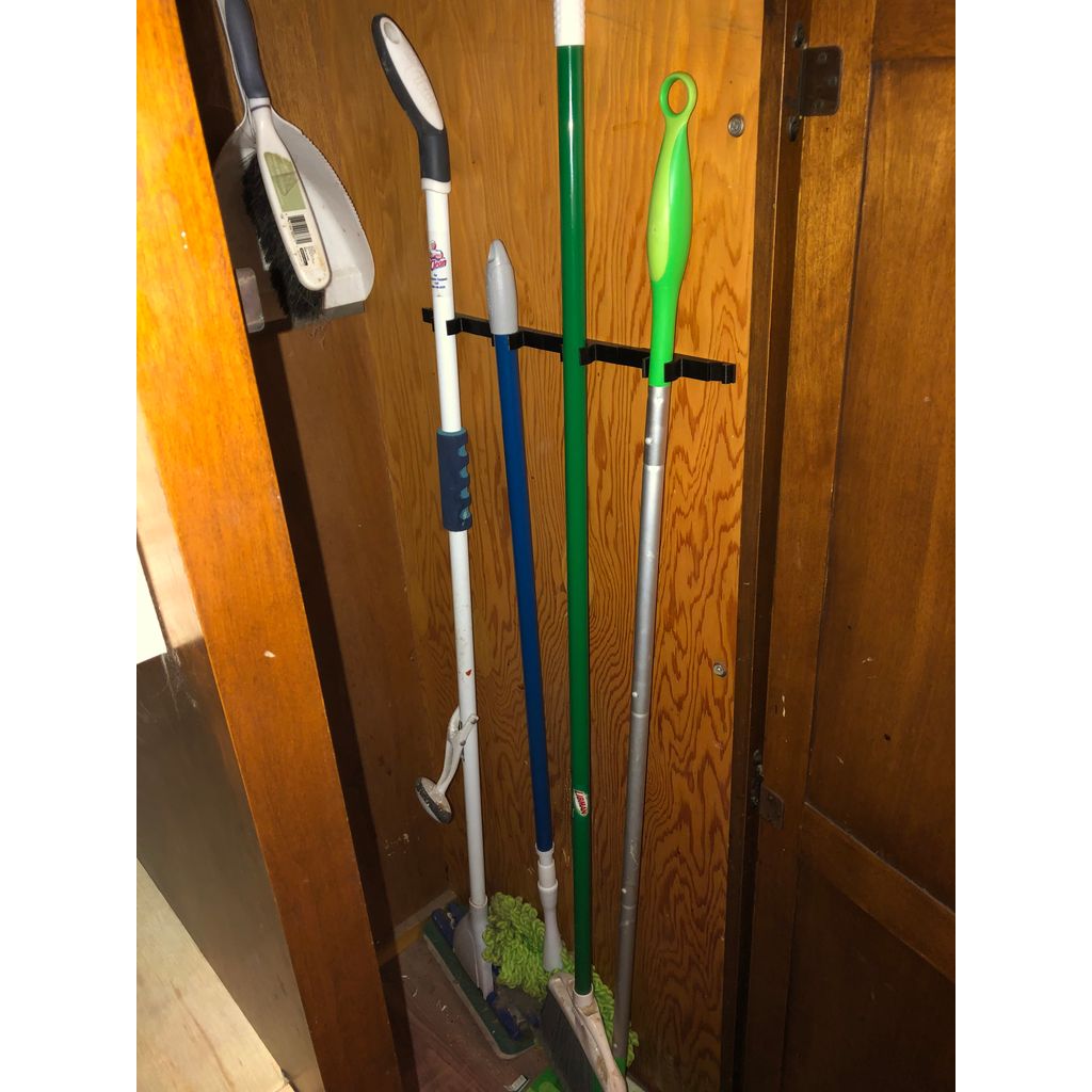 Support de manche à balai modulable – 22 mm pour placard