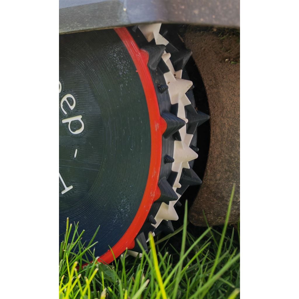Roue à crampons Husqvarna Automower 430X – meilleure adhérence