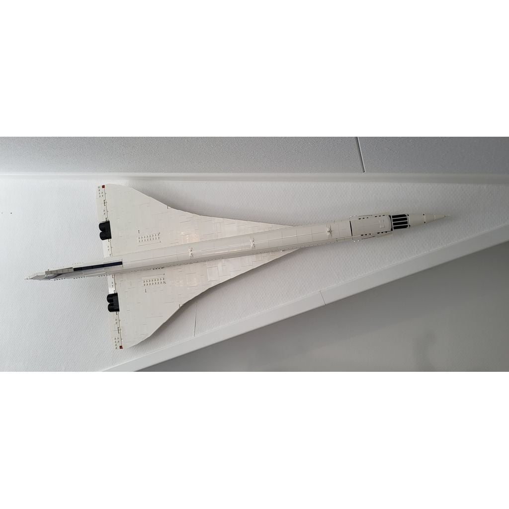 Support mural pour LEGO Concorde – présentation de profil