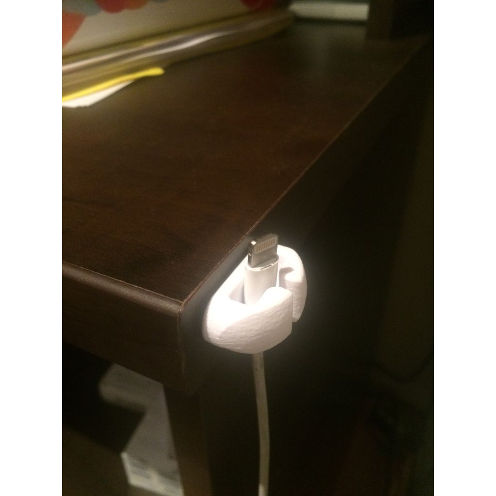 Clips de câble pour chargeur MacBook et iPhone – câbles bien rangés