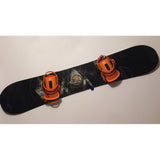 Support mural pour snowboard – verrouillage par gravité